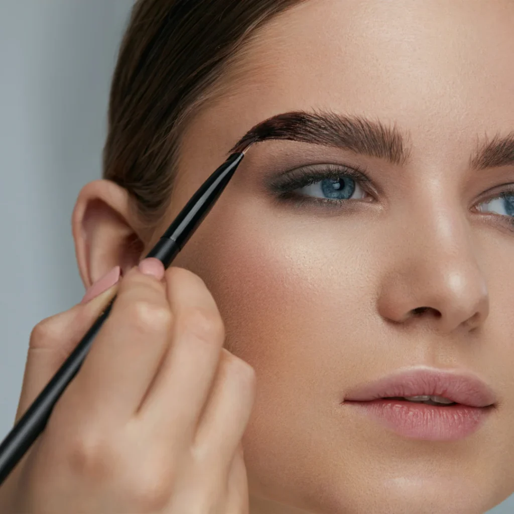 Brow design & Tint